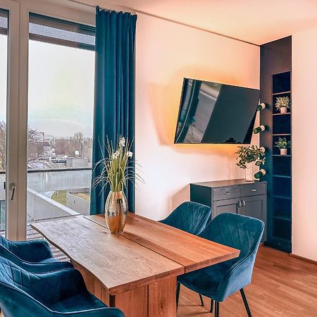 Kaiser Lodge - Rooftop Pool & Underground Car Park By Alpenluxus Appartements فيينا المظهر الخارجي الصورة
