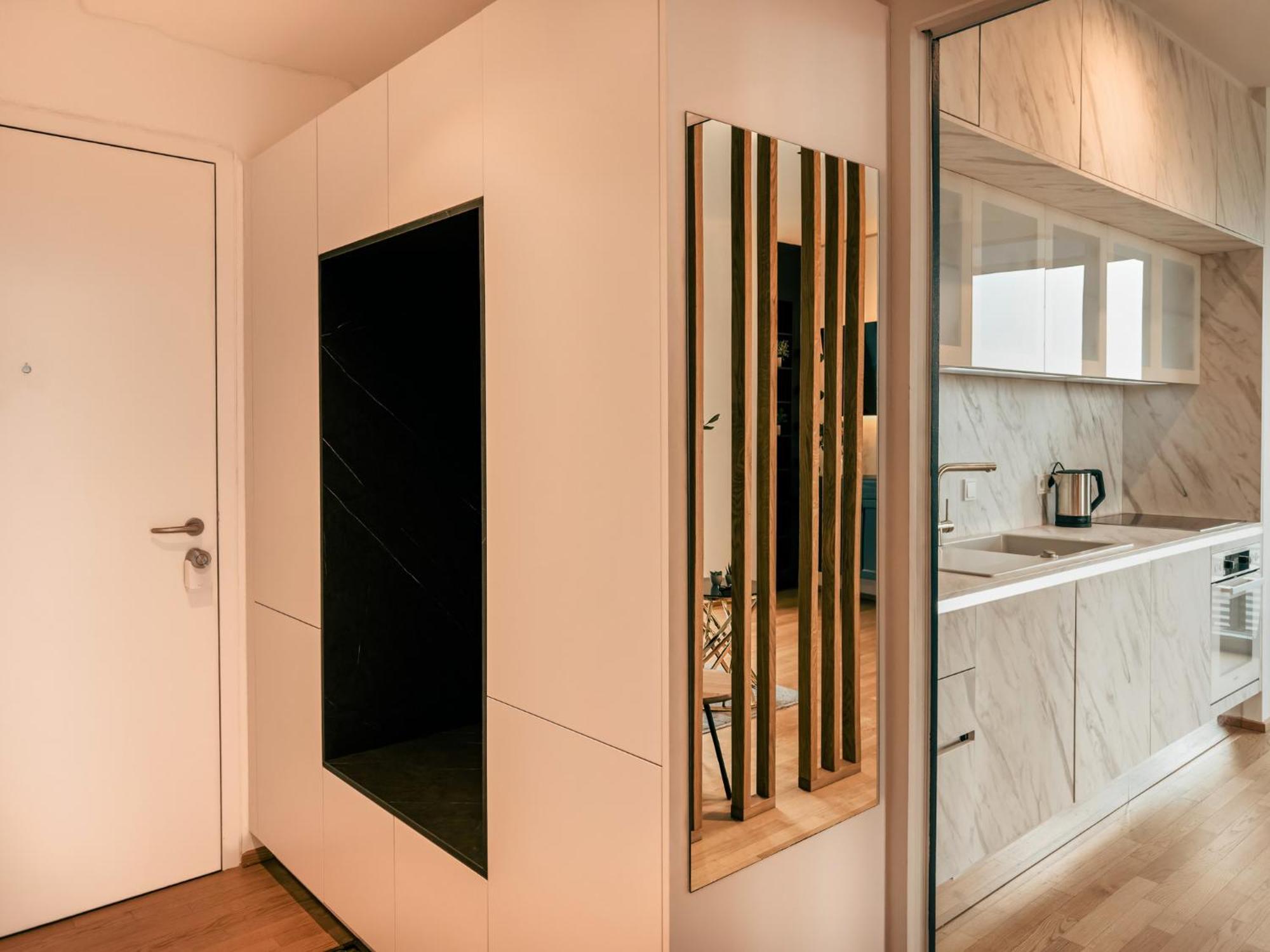 Kaiser Lodge - Rooftop Pool & Underground Car Park By Alpenluxus Appartements فيينا المظهر الخارجي الصورة